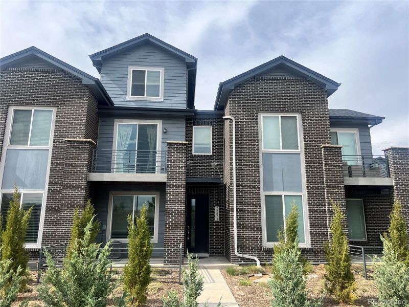 14673 E Belleview Dr, Aurora, CO 80015