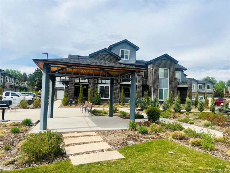 14673 E Belleview Dr, Aurora, CO 80015