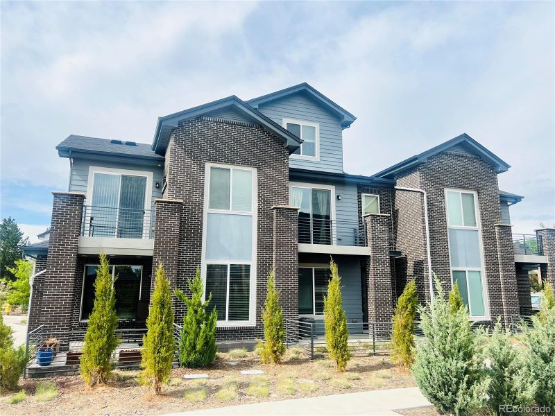 14673 E Belleview Dr, Aurora, CO 80015