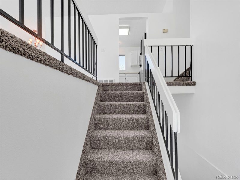 7660 Bell Dr, Colorado Springs, CO 80920