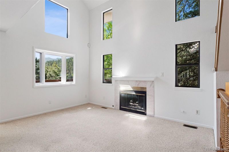 27124 Sun Ridge Dr, Evergreen, CO 80439