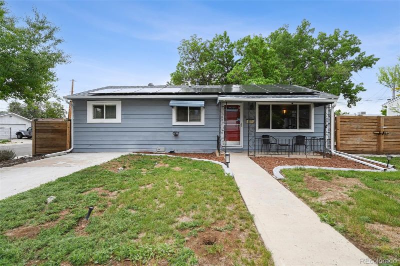3930 S Hazel Ct, Englewood, CO 80110