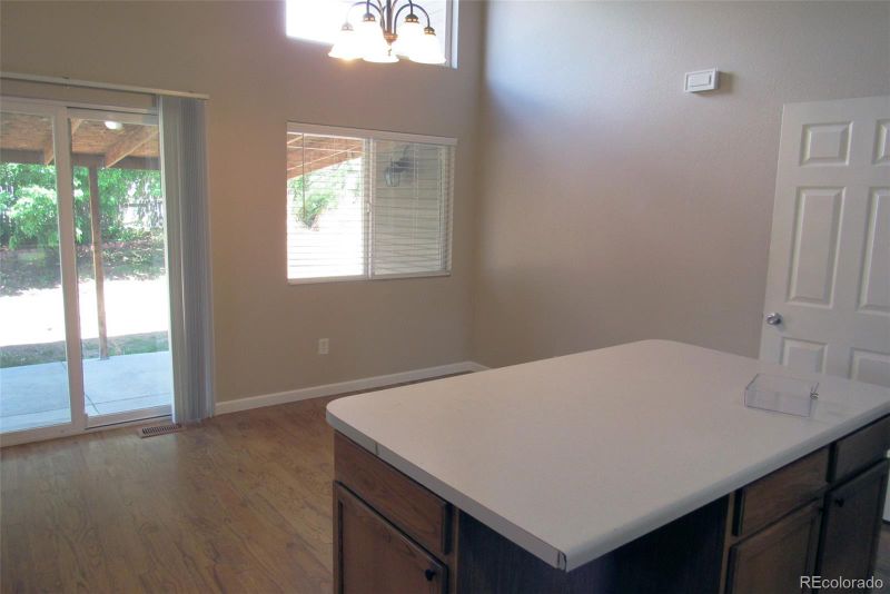 2517 S Genoa St, Aurora, CO 80013