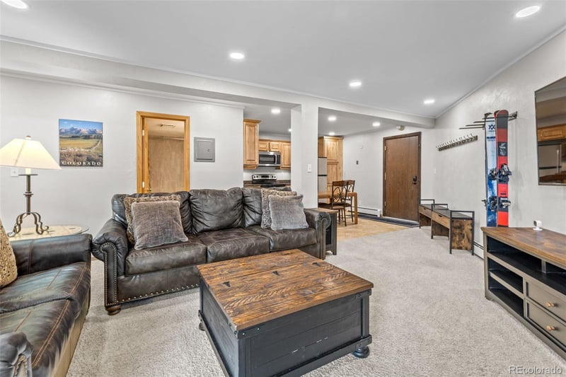4400 Lodgepole Cir #101, Silverthorne, CO 80498