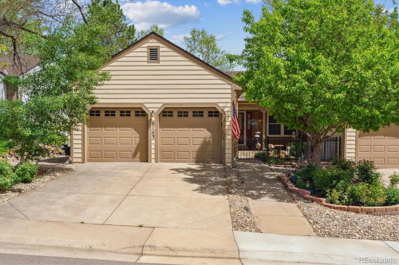 6143 E Hinsdale Ave, Centennial, CO 80112