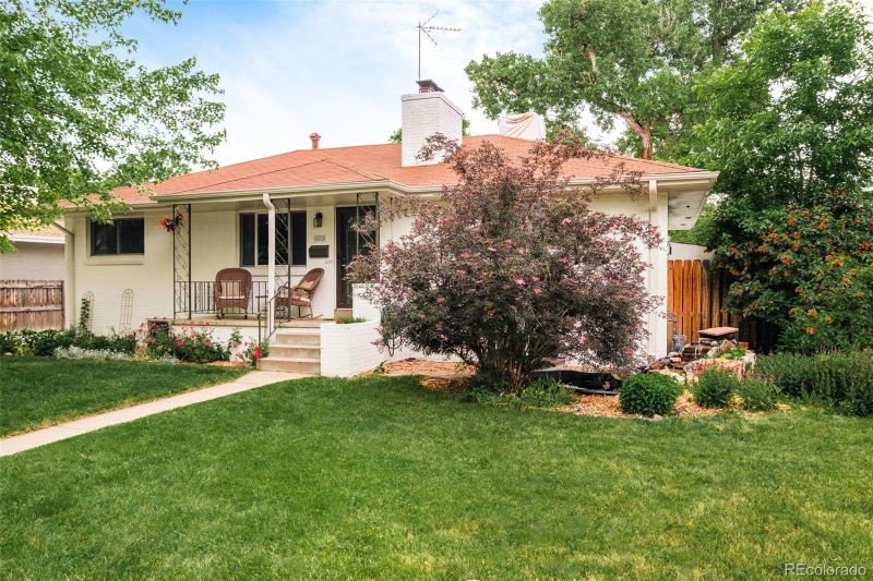 5885 S Huron St, Littleton, CO 80120