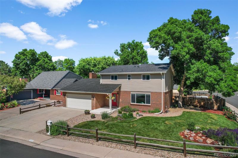 7486 S Washington St, Centennial, CO 80122