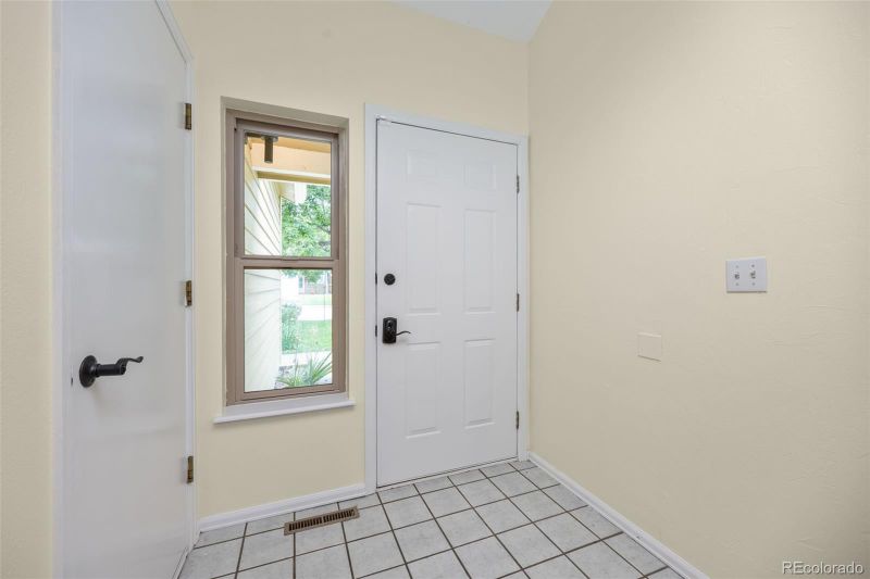 76 Mineola Ct, Boulder, CO 80303