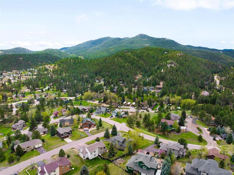 3257 Sun Ridge Ln, Evergreen, CO 80439