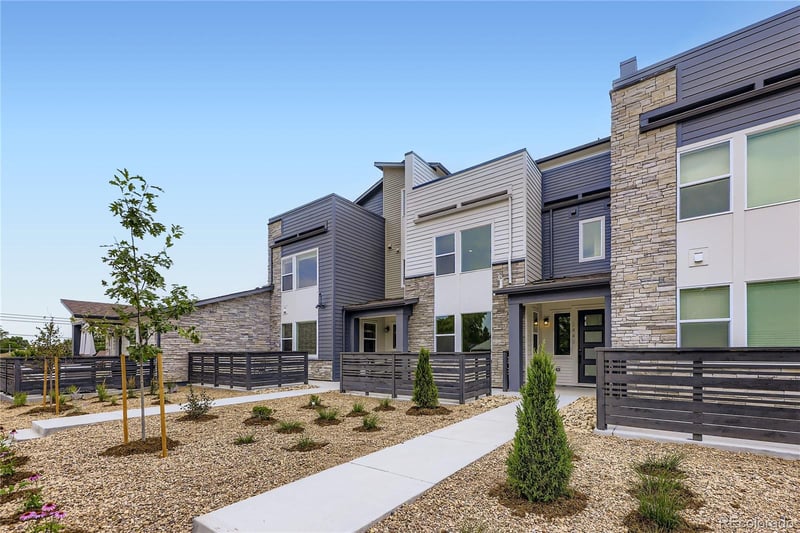 2443 W 69th Pl, Denver, CO 80221