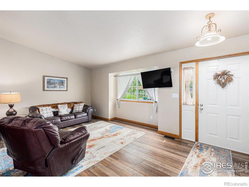 2325 42nd Ave Ct, Greeley, CO 80634