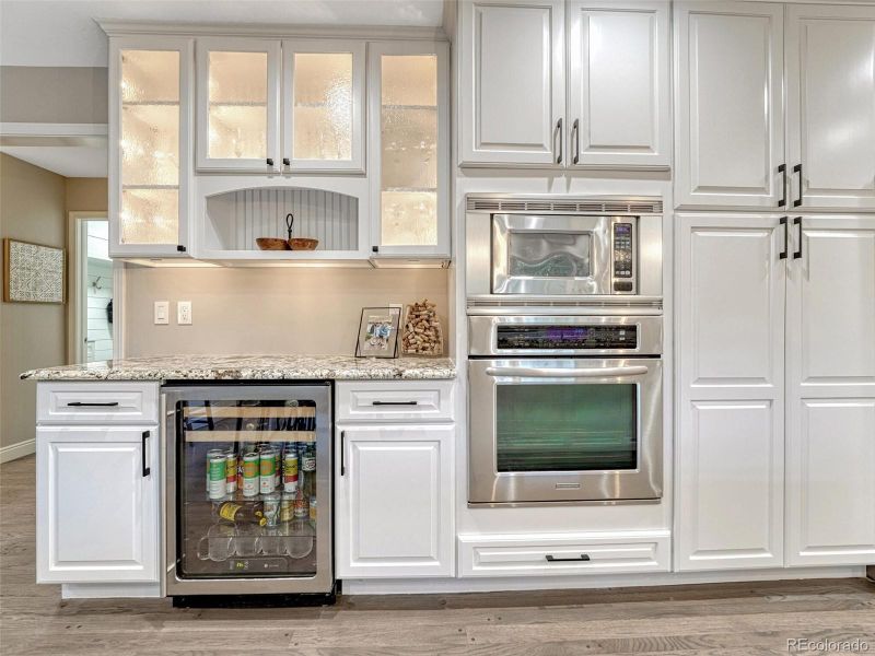 10289 E Berry Dr, Greenwood Village, CO 80111