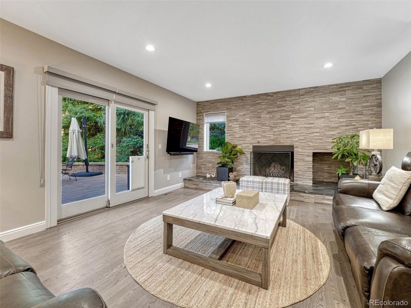 10289 E Berry Dr, Greenwood Village, CO 80111