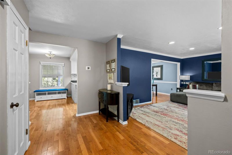 3767 E Phillips Cir, Centennial, CO 80122