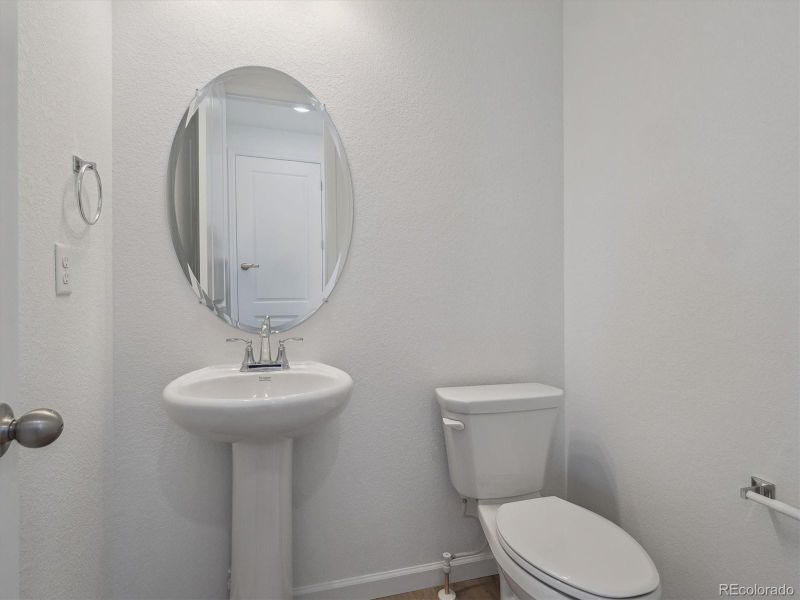 45909 Wood Thrush Ave, Bennett, CO 80102