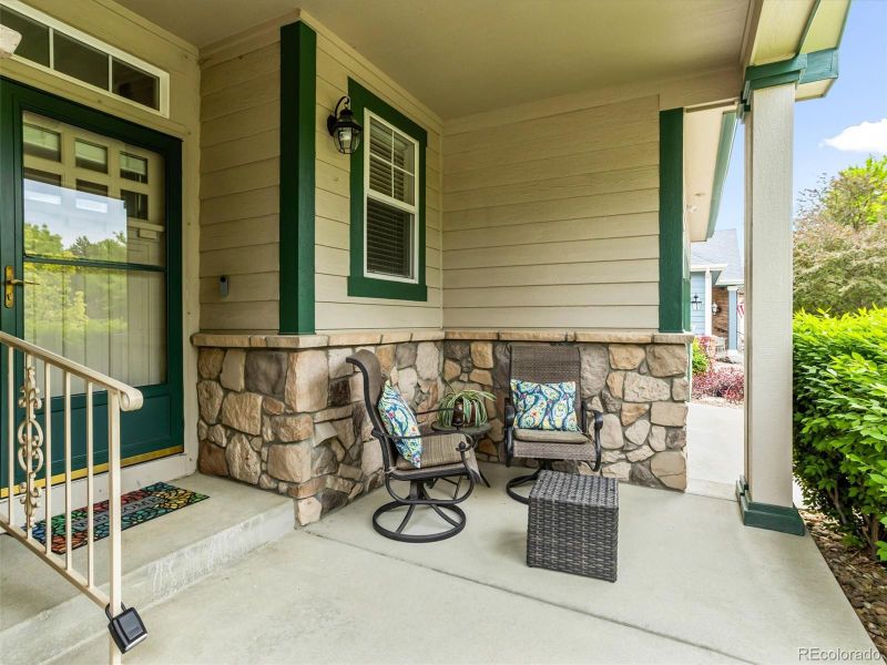 1836 S Kendall Ct, Lakewood, CO 80232
