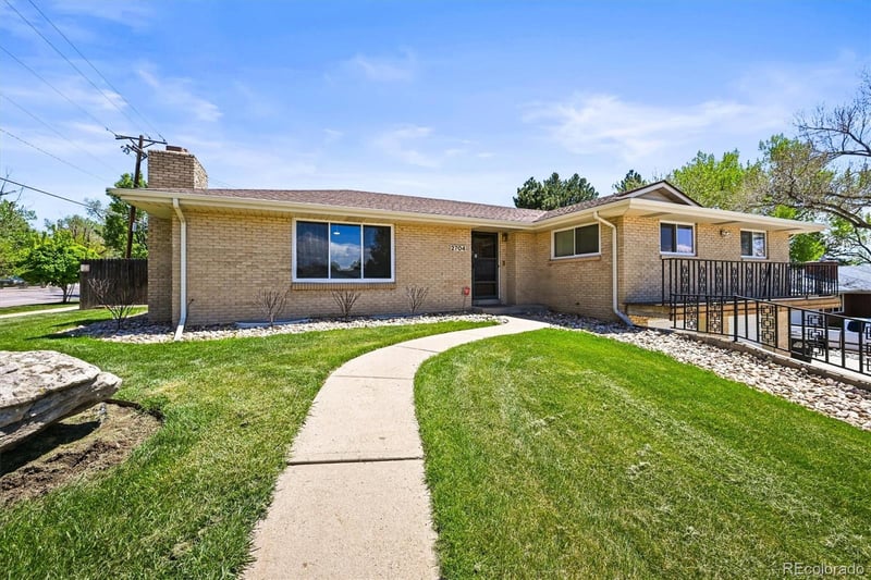 2704 S Ames Way, Denver, CO 80227
