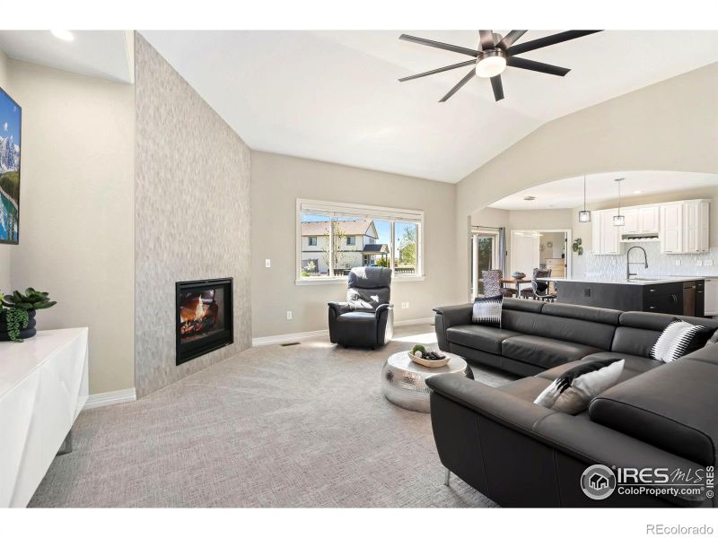 16 S Mountain View Dr, Eaton, CO 80615