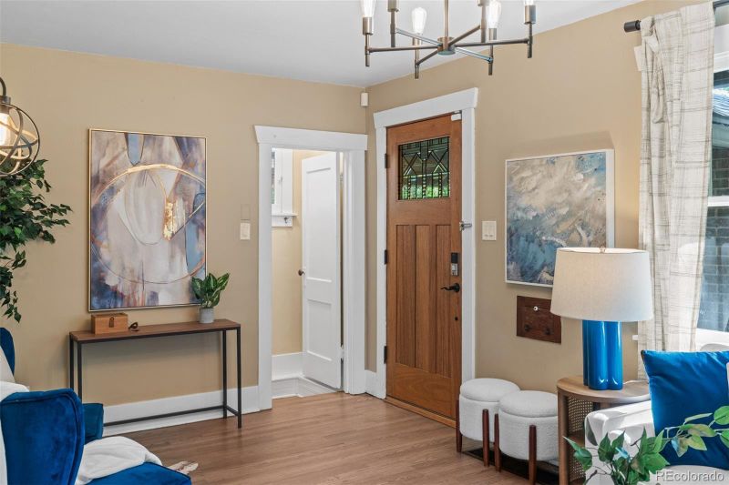 2271 Holly St, Denver, CO 80207