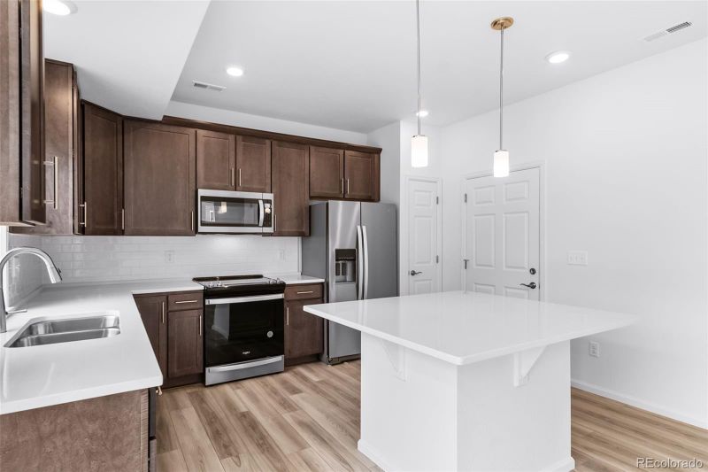 1175 Highview Dr, Erie, CO 80516