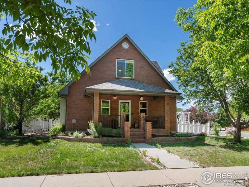 101 SE 2nd St, Berthoud, CO 80513