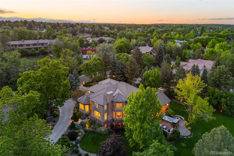 7050 S Polo Ridge Dr, Littleton, CO 80128