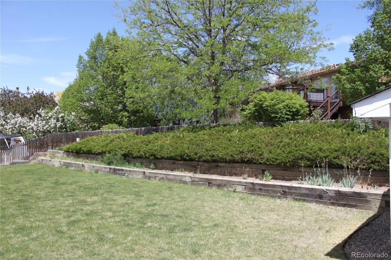 4900 Filbert Dr, Loveland, CO 80538