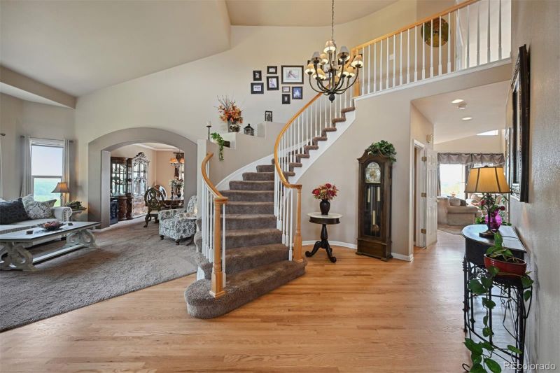 10520 W Vassar Dr, Lakewood, CO 80227