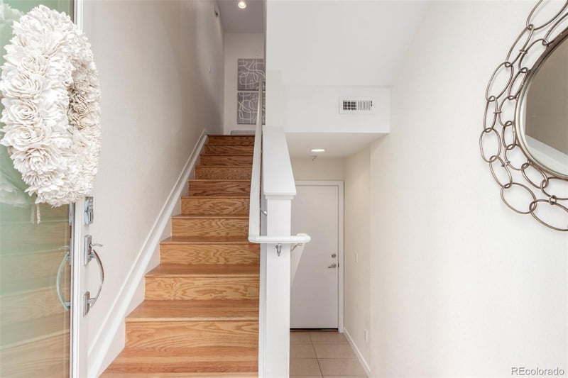 3425 Larimer St #105, Denver, CO 80205
