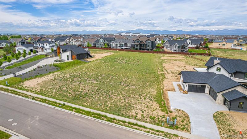 1996 Seasons Dawn Ct, Windsor, CO 80550