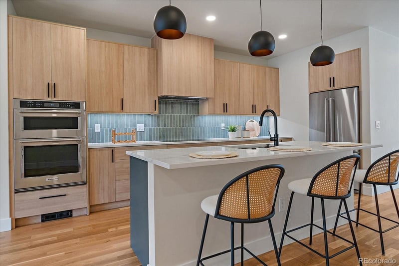1423 Xavier St, Denver, CO 80204