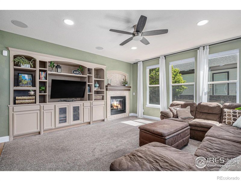 15562 E 109th Ave, Commerce City, CO 80022