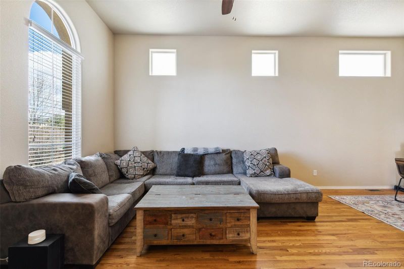 8913 Sunstone Dr, Colorado Springs, CO 80924