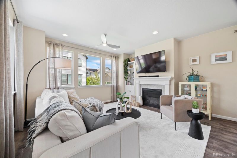 8261 Garden City Ave, Littleton, CO 80125