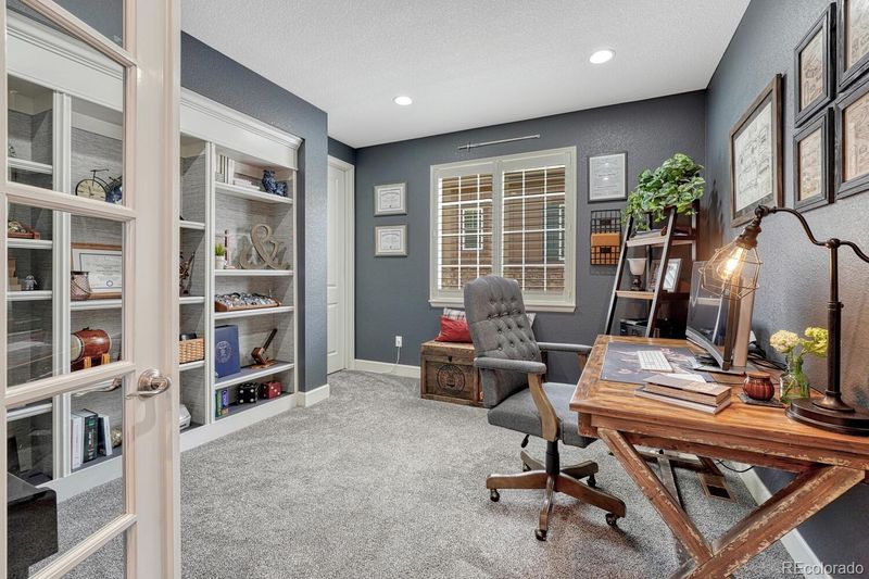 27625 E Moraine Dr, Aurora, CO 80016