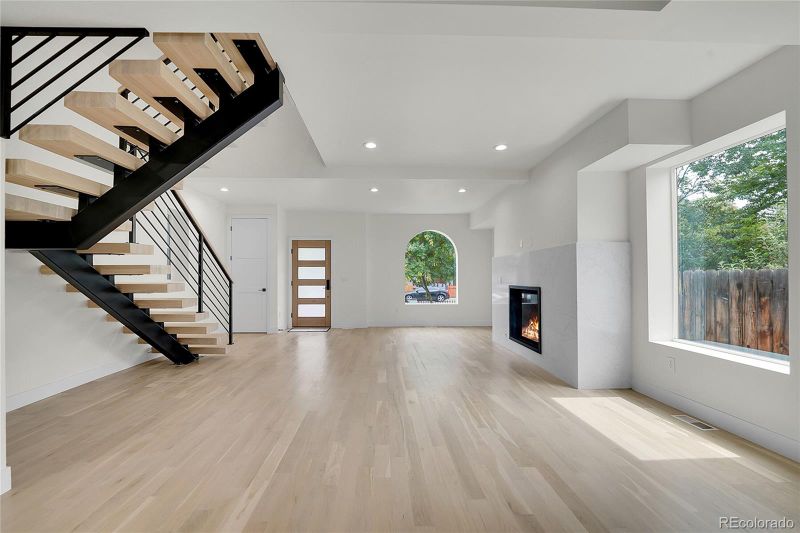 671 Elati St, Denver, CO 80204