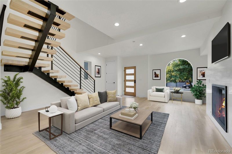 671 Elati St, Denver, CO 80204