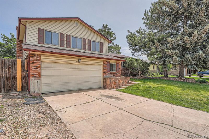1824 S Granby St, Aurora, CO 80012