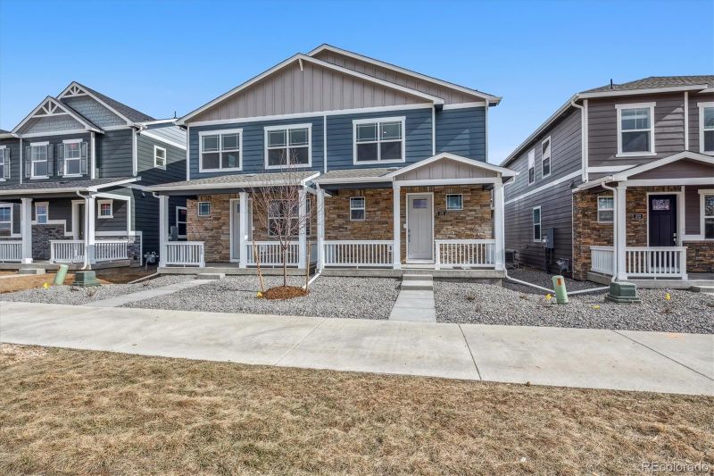 22384 E 6th Pl, Aurora, CO 80018