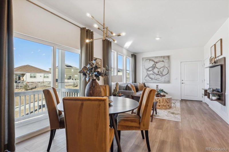 22384 E 6th Pl, Aurora, CO 80018