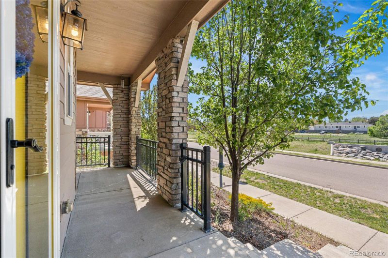 10859 E 25th Dr, Aurora, CO 80010