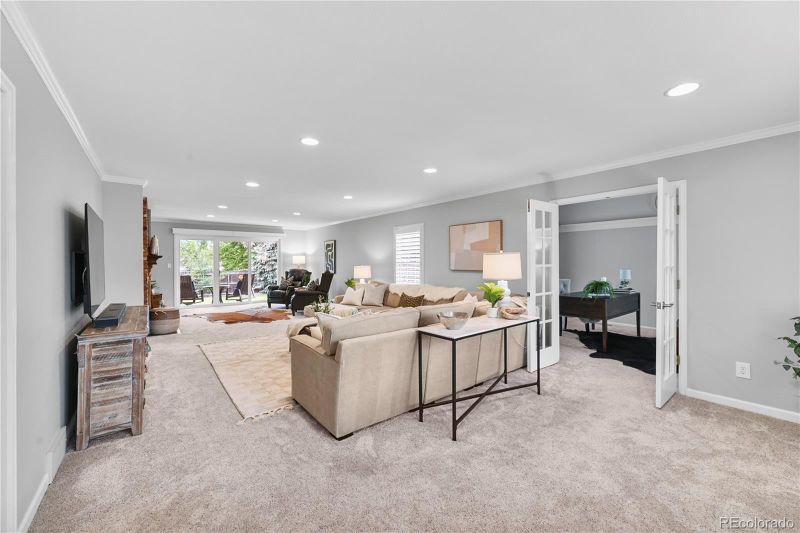 8896 W Prentice Ave, Littleton, CO 80123