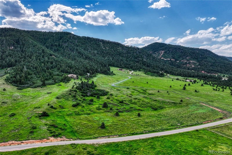 15533 S Perry Park Rd, Palmer Lake, CO 80133