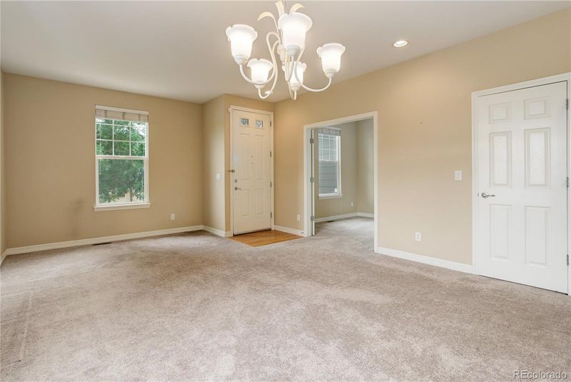 9215 W Swarthmore Dr, Littleton, CO 80123