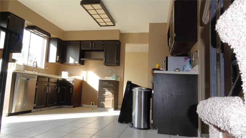 6815 Hills Dr, Parker, CO 80138