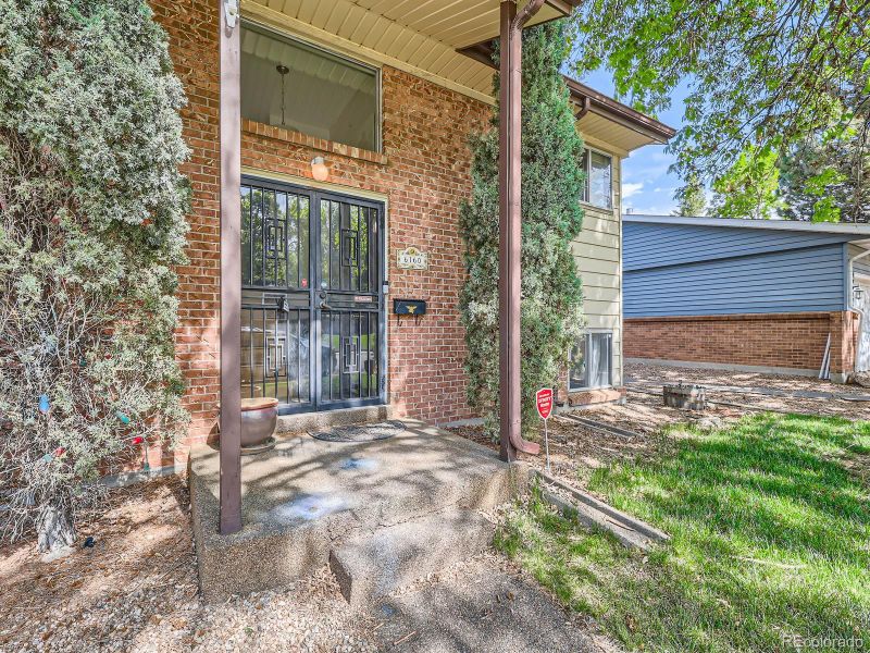 6160 Taft Ct, Arvada, CO 80004