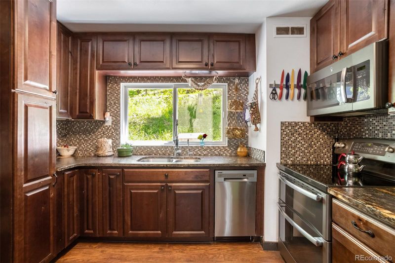 7364 Rossman Gulch Rd, Morrison, CO 80465