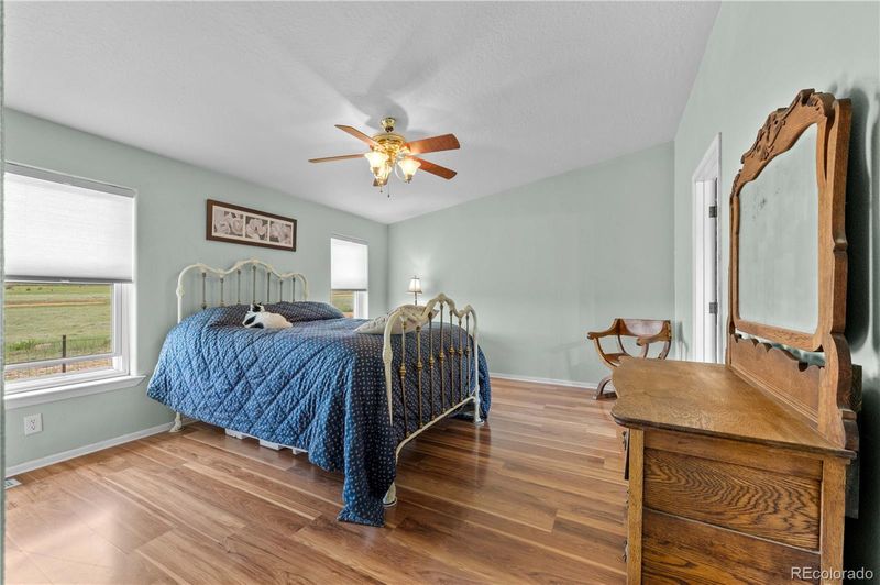 235 Blazing Saddle Trl, Cotopaxi, CO 81223