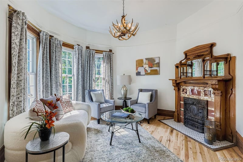 209 S Lincoln St, Denver, CO 80209