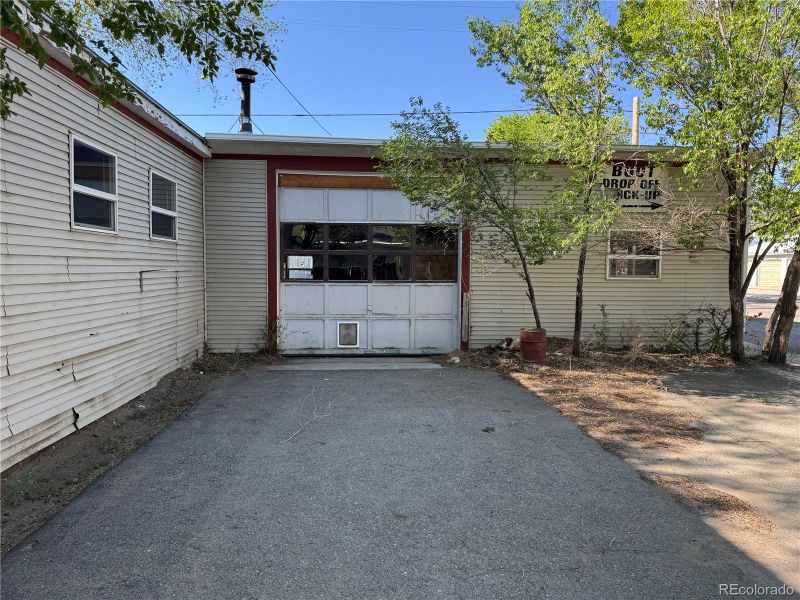 211 Oak St, Salida, CO 81201